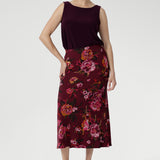 Crafted from our signature dry-touch stretch jersey, the Asher Skirt offers a comfortable, streamlined fit with an easy pull-on, elasticated waist, and a refined A-line shape. Designed with comfort and movement in mind, Asher is perfect for effortless styling from work to weekend. Proudly designed and made in Australia.