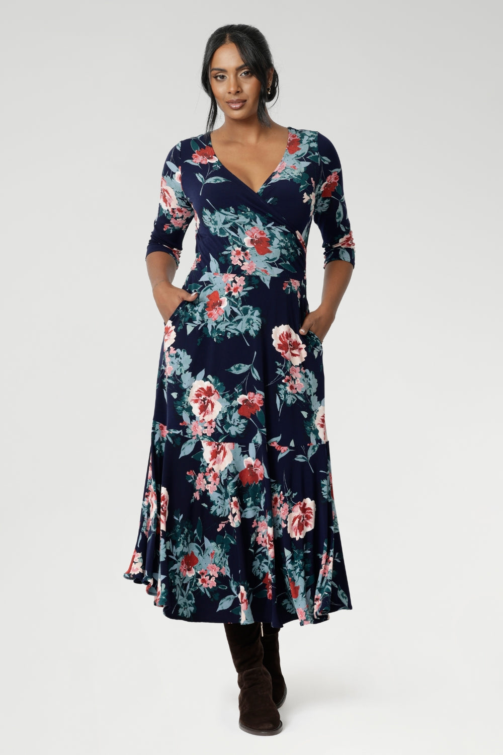 The Bettina Reversible Dress in Vintage Rose offers the ultimate in versatility and value—two stunning looks in one effortlessly elegant dress. Designed for modern women who love to mix up their style, this flattering silhouette can be worn with the V-neck wrap front for a more defined, feminine shape, or reversed to feature a classic boat neckline that pairs beautifully with structured jackets or cardigans.