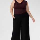 Crafted from our premium heavy-weight dry-touch stretch jersey, the Bradley Culotte blends comfort and modern style in one versatile piece. With a double-layer waistband, side pockets, and extra-wide cropped legs.