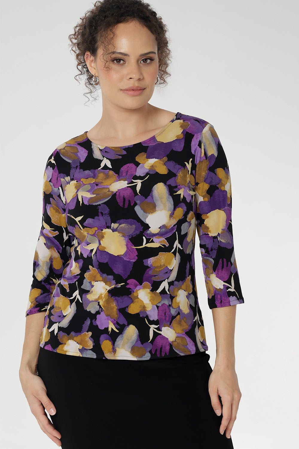 Crafted from our signature dry touch stretch jersey, the Collins Top is an essential every-day style perfect as a base layer. With its chic boat neckline and clean, streamlined design, this top will quickly become your go-to piece for effortless style.