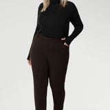 Corbin Pant in Cocoa