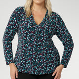 The Dakota jersey collection is a celebration of comfort, colour, and easy elegance, designed for everyday wear and perfect for layering through the cooler seasons. With a relaxed yet refined shape, each piece in the collection is cut from soft jersey fabric that moves with you, offering effortless style from morning to evening. In the vibrant Peacock print, this range comes alive with rich, eye-catching hues of blue, mint, and berry—bringing energy and warmth to grey winter days.