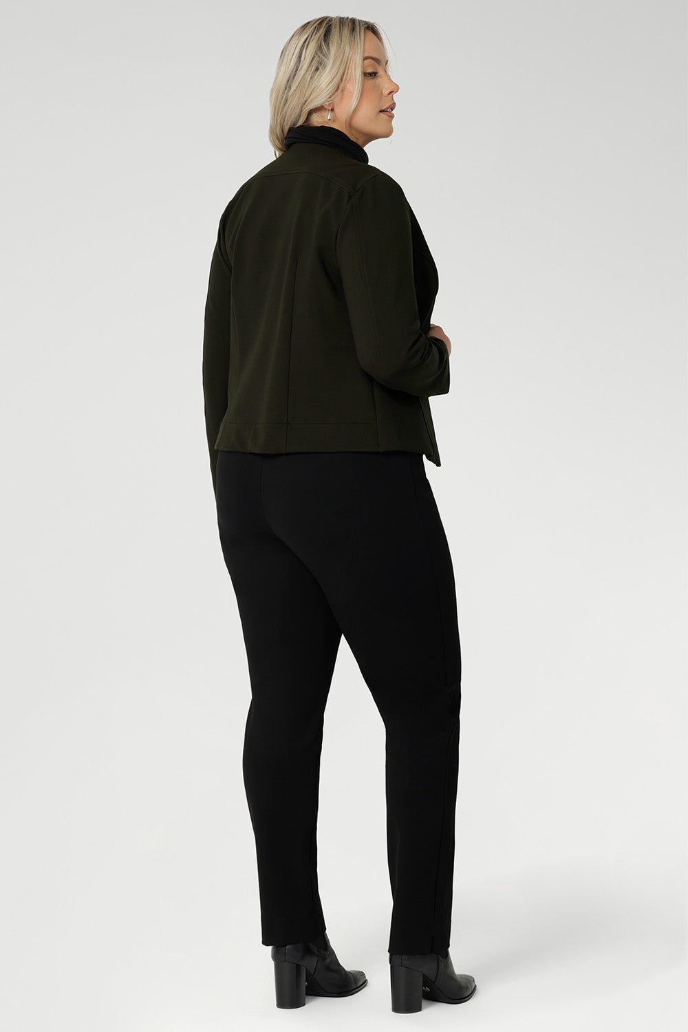 The Drake Jacket is a refined, modern piece that brings effortless sophistication to your capsule wardrobe. Crafted from premium dry-touch Ponte jersey fabric with a firm yet comfortable stretch, it offers a structured silhouette with clean lines and contemporary appeal.