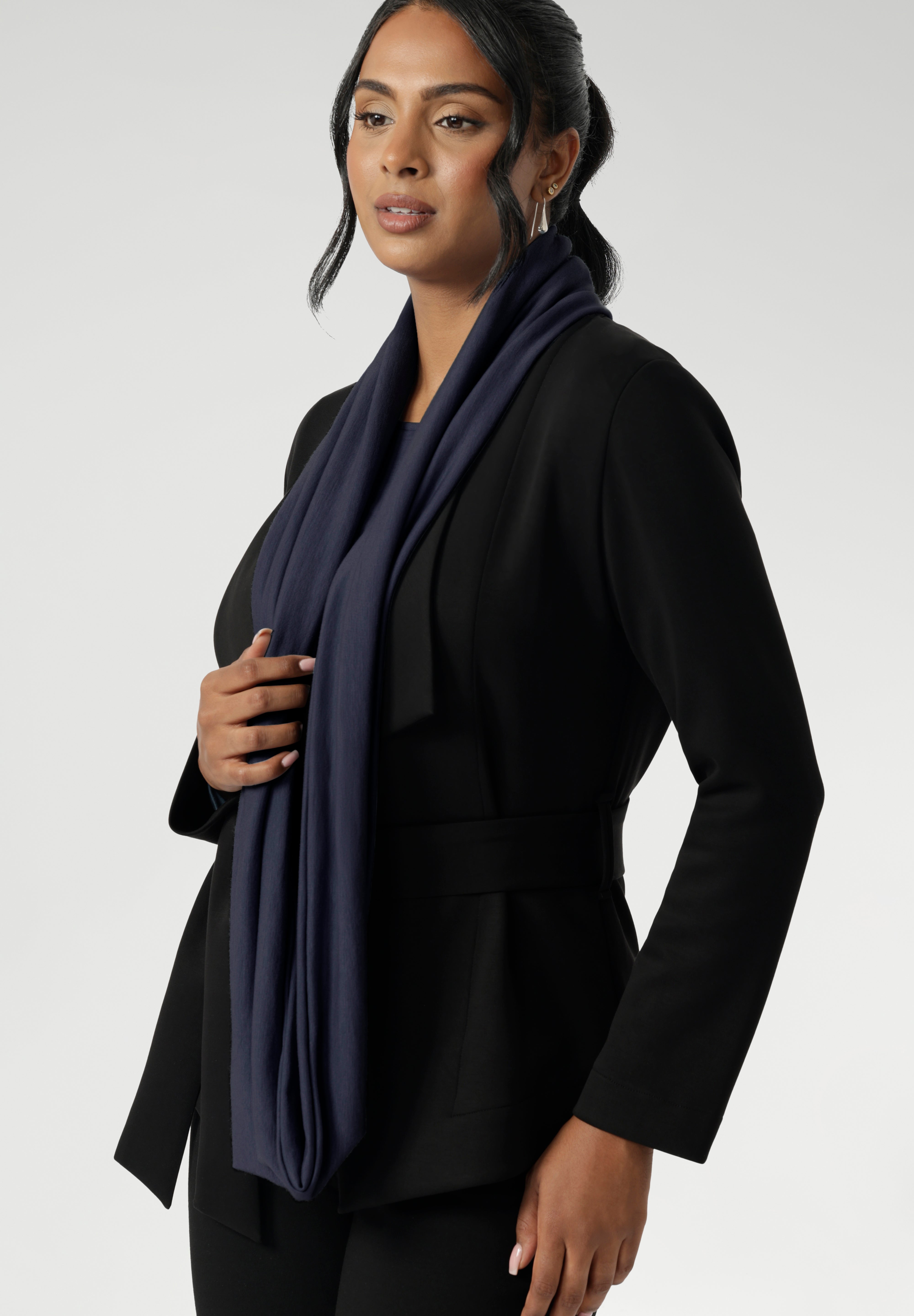 The Desiree scarf collection is designed for women who love warmth, elegance, and versatility through the colder months. Crafted from a soft Tencel wool blend, each scarf features a luxe double-layer construction in a closed-loop design that drapes beautifully, whether worn long and relaxed or styled with a cozy double wrap around the neck.