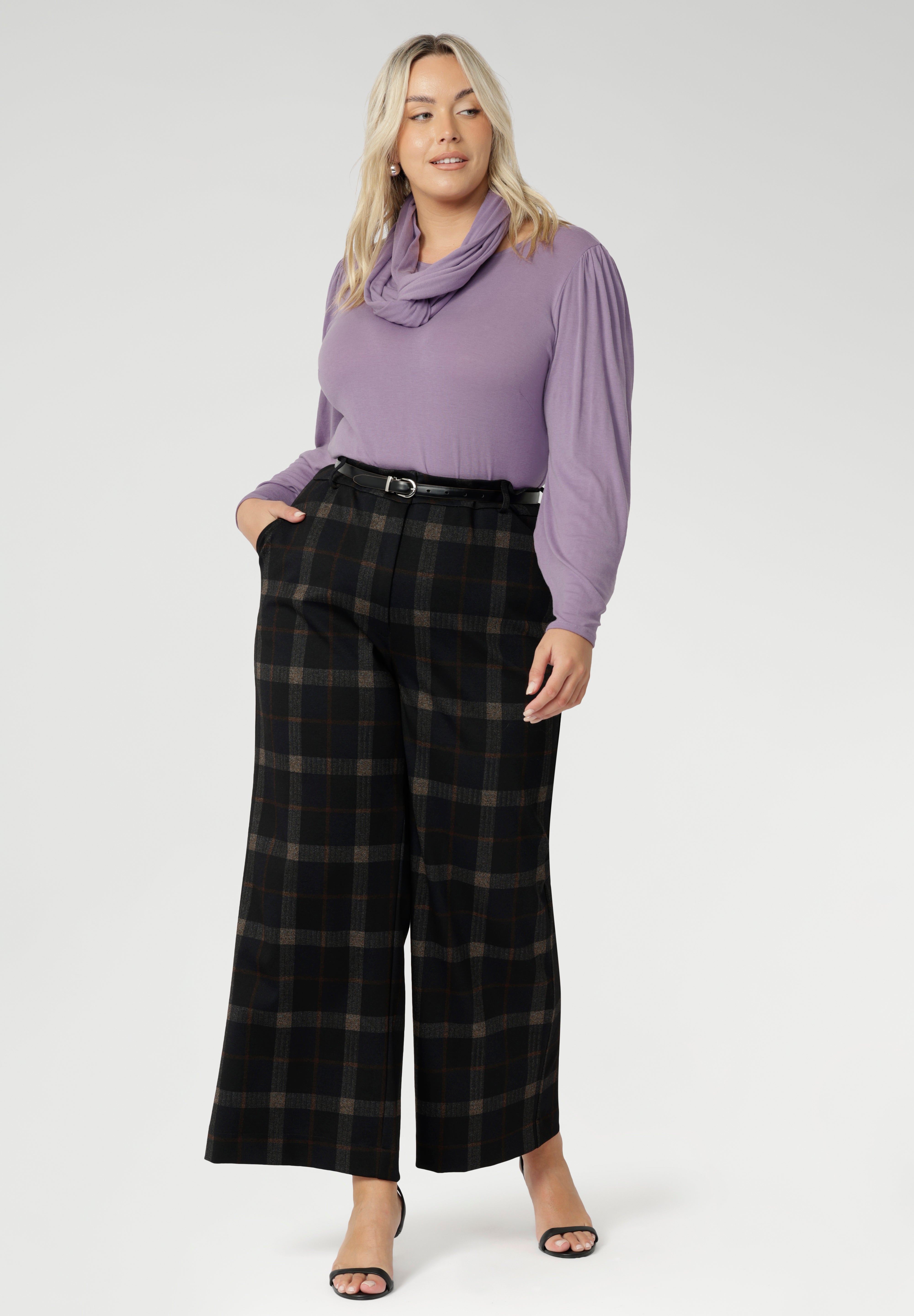 Made in Australia from a beautifully soft Tencel wool blend, this double-layer, closed-loop design offers a refined touch and versatile warmth. Whether worn long and draped or wrapped twice for a snug, cozy finish, its light yet insulating feel makes it a perfect choice for travel or everyday wear. Designed with modern women in mind across Australia and New Zealand.