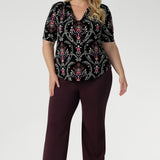 Kodi Top with Elbow Sleeve in Subtle Paisley