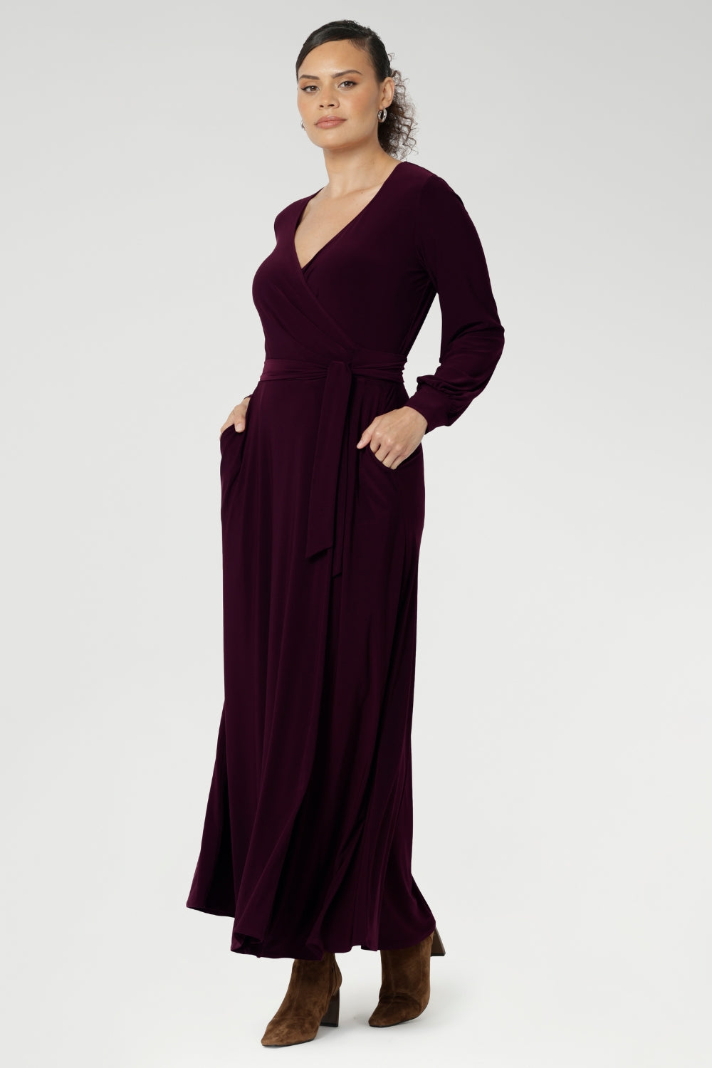 Introducing the Made For You collection by Leina + Fleur – a celebration of personalised style, crafted with care in Australia. This custom wrap dress is designed to flatter every figure, made from high-quality, Australian stretch jersey that feels as good as it looks.