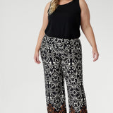 Monroe Pant in Borderline
