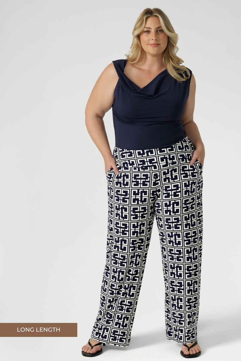 Effortlessly refined and endlessly versatile, the best-selling Monroe Pant is crafted from our signature luxe dry-touch stretch jersey, offering a soft, fluid drape that flatters every silhouette. Designed for all-day comfort without compromising on style.