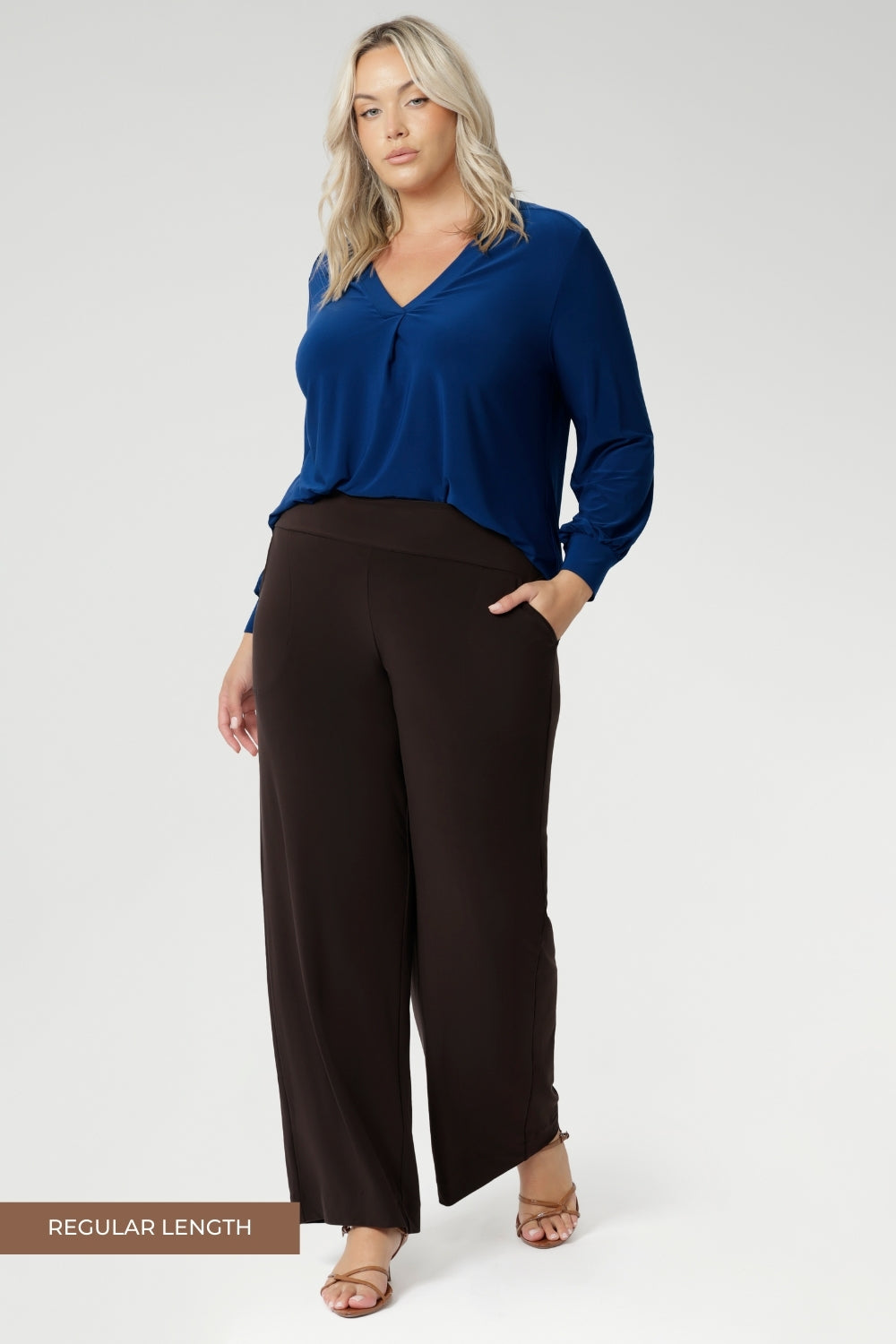 Our best-selling Monroe Pant is crafted from a luxe jersey fabric that drapes beautifully and offers all-day comfort. It pairs perfectly with other pieces from our fluid suiting collection.