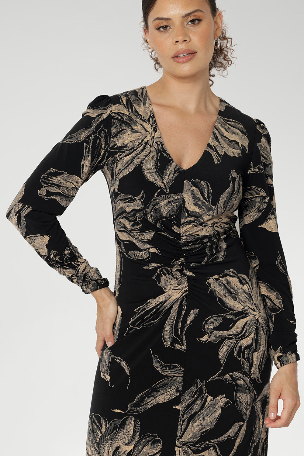 The Nadine Dress transitions seamlessly from season to season—perfect for layering in cooler weather or wearing solo for timeless, all-season appeal. Available in sizes 8–24. Can easily be paired with a L+F separates Jacket