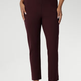 Crafted from dry-touch Ponte jersey base that provides firm stretch. Paxton is a mid rise, pull-on style, straight leg pant with pockets and available in 3 lengths. Proudly made in Australia in sizes 8-24.