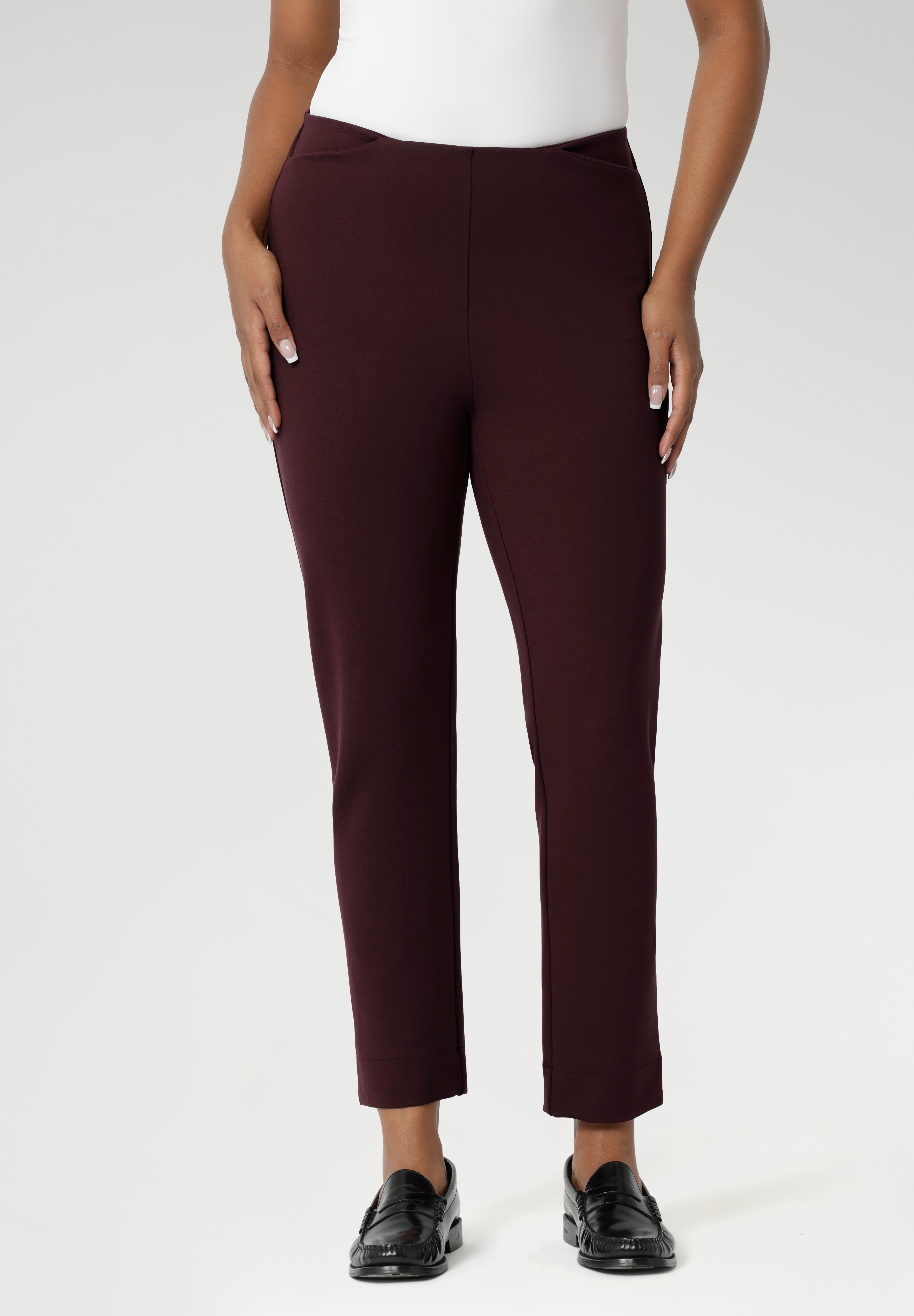 Crafted from dry-touch Ponte jersey base that provides firm stretch. Paxton is a mid rise, pull-on style, straight leg pant with pockets and available in 3 lengths. Proudly made in Australia in sizes 8-24.