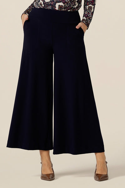  Wide leg pull-on pants in navy stretch jersey. Comfortable pants for work and casual wear, these cropped trousers are made in Australia by women's clothing brand, Leina & Fleur. 