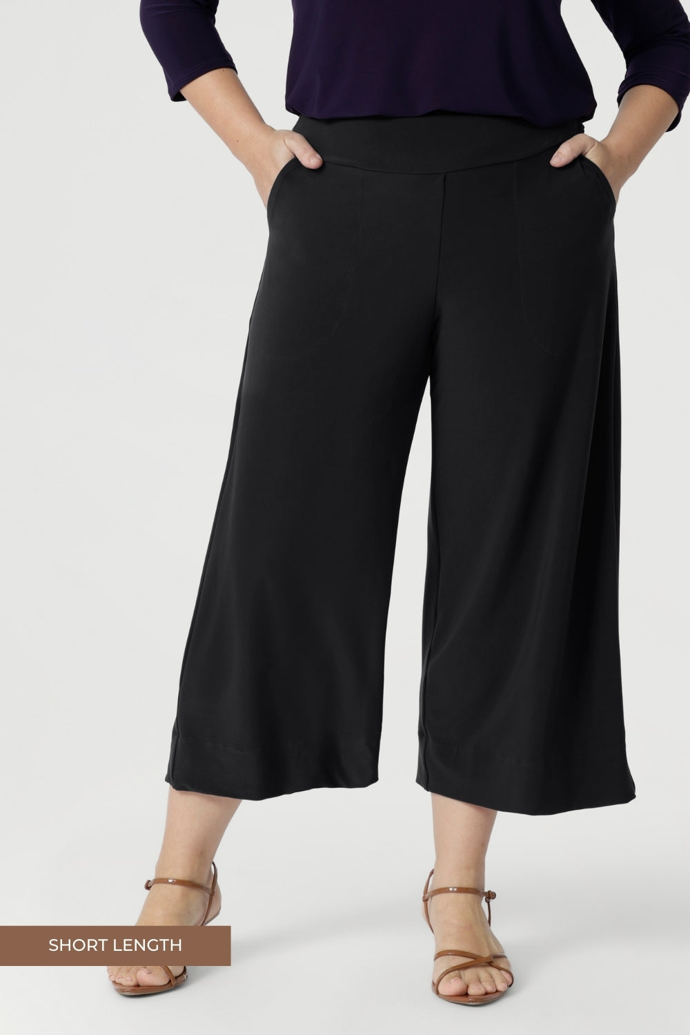 The Bradley Culotte in Charcoal is the ultimate combination of style, comfort, and practicality for your workwear wardrobe. Available in sizes 8-24 and 2 leg lengths. Petite Model wears a size 10.