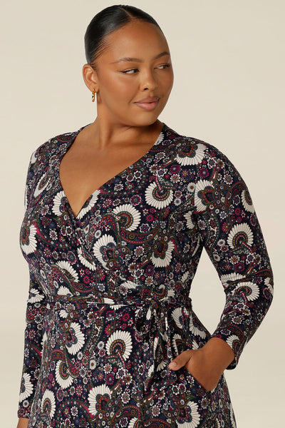 A great maxi dress for women looking for 40 plus fashion, the Kimberley maxi dress has long sleeves , pockets and V-neck. Shown here in a size 18, on a plus size woman, this full-length, wrap dress comes in paisley print jersey. Made in Australia, shop this quality maxi dress in sizes 8 to 24.