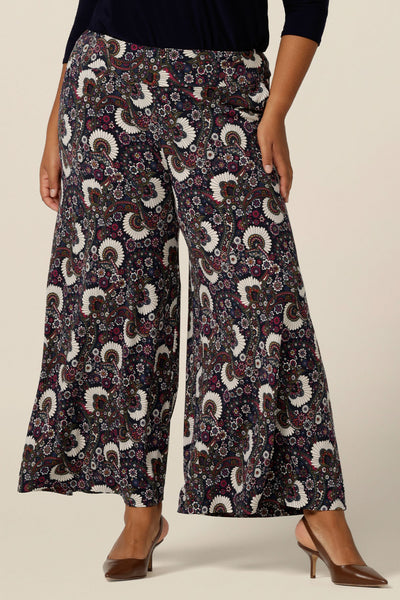 Pull-on wide leg jersey pants in a paisley print, are shown here in size 18. Made in Australia by Australian and New Zealand women's clothing brand, L&F these comfortable trousers wear for work and casual wear. Shop these printed pants in sizes 8 to 24.