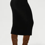Mid-calf length skirt with a flattering side-split, making it perfect for both work and events. Crafted as a double-layer tube skirt, it features a soft folded waistband and a comfortable pull-on style.