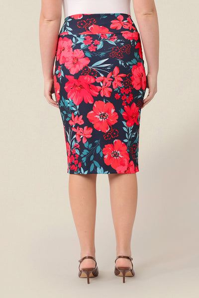 Back view of a good work wear for plus size women, a knee-length tube skirt in floral print. Made in Australia, shop this work skirt online in sizes 8 to 24.