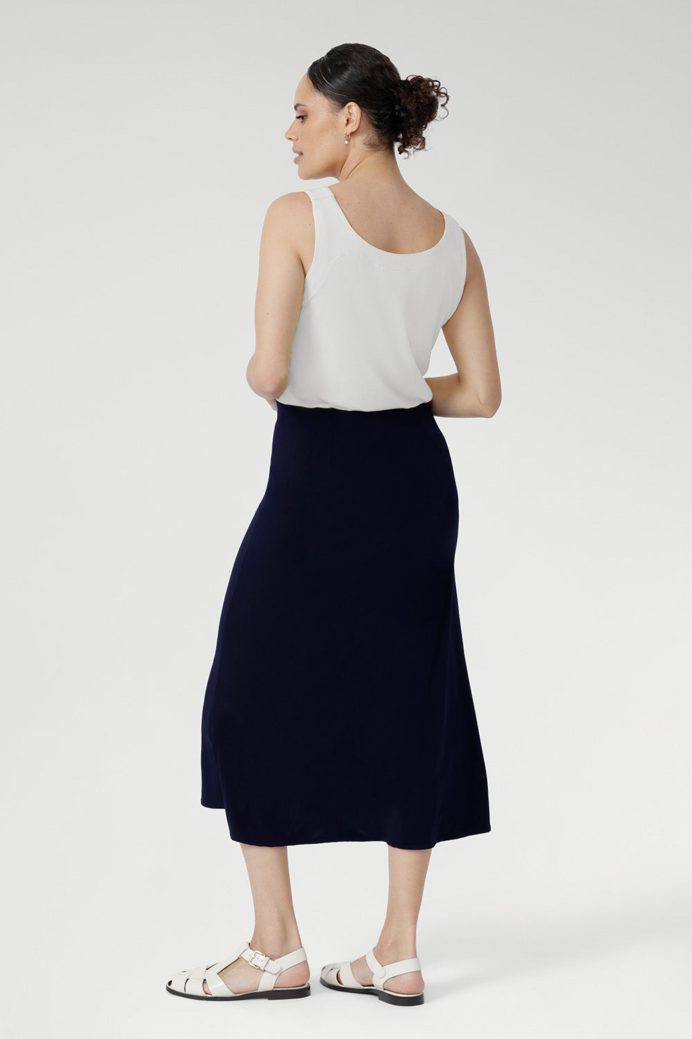 Crafted from a dry touch jersey fabric with soft stretch.