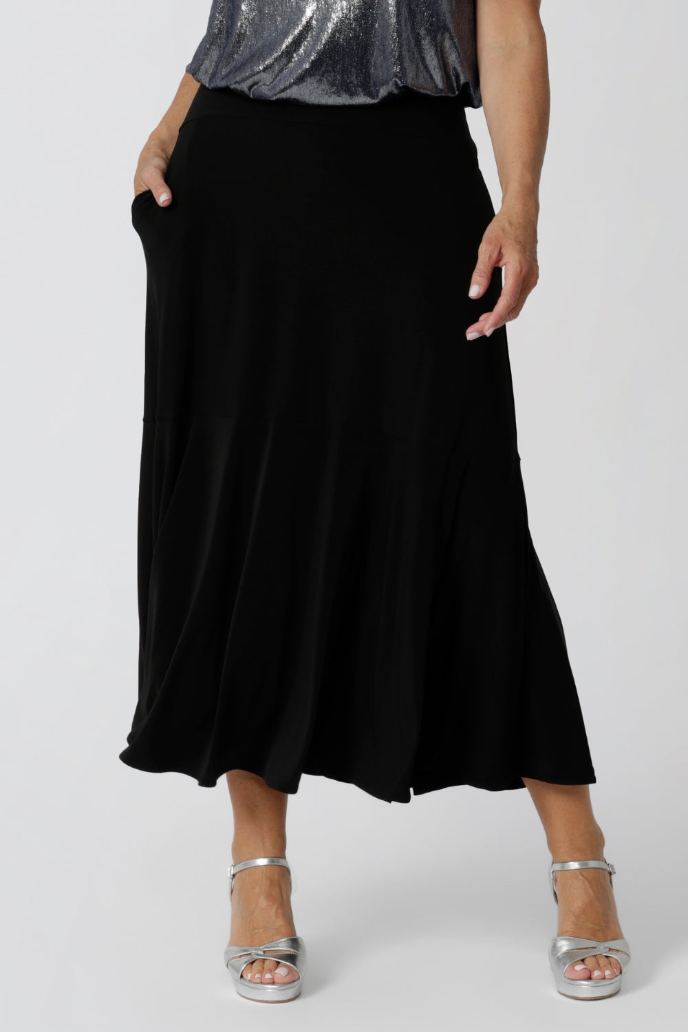 Berit Maxi Skirt in Black