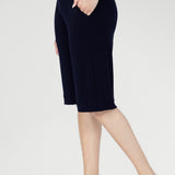 Bermuda Short in Navy