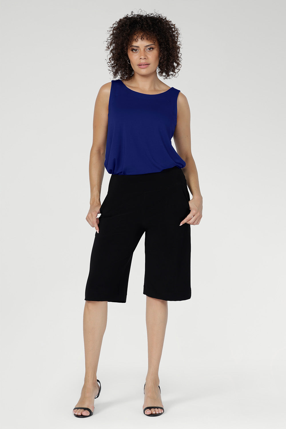 Crafted from luxe dry-touch jersey, the Bermuda Short is a refined pull-on style designed for effortless everyday wear. 