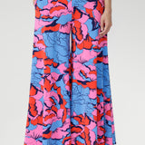 Crafted from slinky stretch jersey, the Caspian Palazzo Pant in Can Can offers a fluid drape and effortless comfort. 