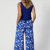 Whether you're lounging or out for a casual day, these culottes are a chic and easy addition to your summer wardrobe. The blue on white contrast of the pants, will give your wardrobe a pop of summer colour to your wardrobe. The easy care Dany Pants is an effortless piece that styles easily with many silhouettes and colours 