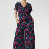Finished with deep hemlines and a cropped length, the Dany Culotte moves easily from day to night and suits a range of occasions. Crease-resistant and low-maintenance, it’s proudly designed and made in Australia, and available in inclusive sizes 8 to 24.