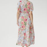 houghtfully finished with practical side pockets and a double-layered back bodice for structure and coverage, this maxi wrap dress is both polished and wearable. 