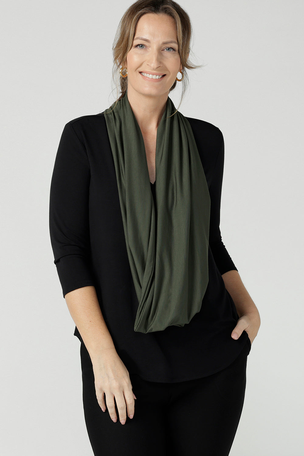 complete your capsule wardrobe for work, travel and play with this Infinity Scarf in luxurious and soft combat bamboo jersey.