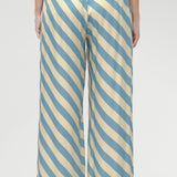 Proudly designed and made in Australia, the Devin Drawstring Pant is an elevated essential for summer ease in sizes 8-24.