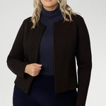 The Drake Jacket in Cocoa brings a warm, modern edge to your capsule wardrobe. Crafted from high-quality dry-touch Ponte jersey fabric with firm stretch, this cropped jacket delivers clean lines, structured tailoring, and all-day comfort. 