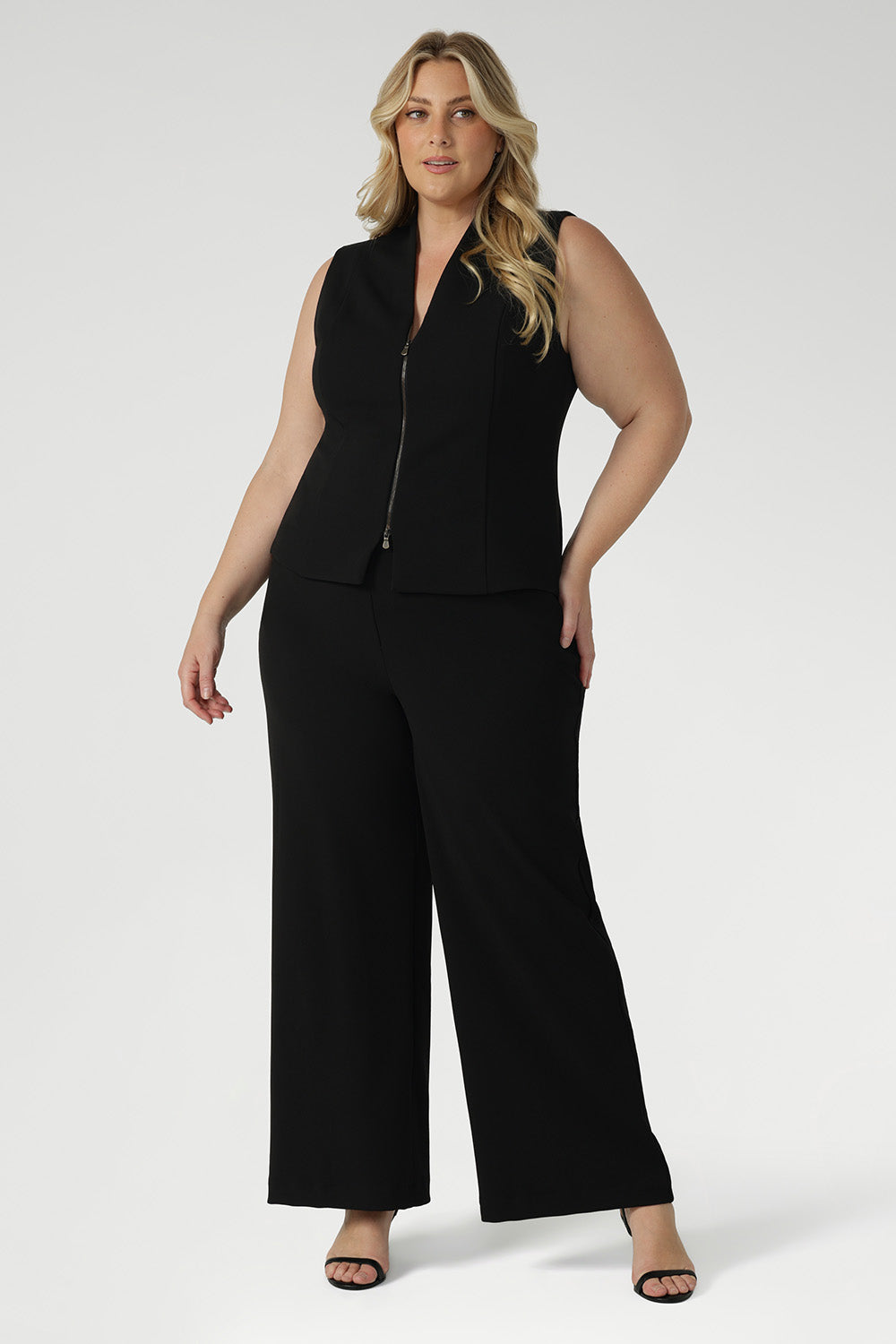 Black work wear pants. Easy care fabric used to craft pants is scuba crepe. Off duty pants provide breathable stretch and comfort. Australia Made for woman in Australia and New Zealand. Leina & Fleur is a woman’s clothing brand that has sizes ranging from 8 to 24 including plus sizes and petite sizes. 