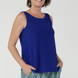 This clever piece can be worn two ways - opt for a chic boat neckline or switch it around for a flattering V neckline. 