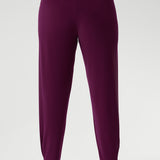 These easy care pants are designed to flatter all body shapes, providing a versatile, stylish solution for everything from casual weekends to more polished work looks. Available in sizes 8-24.