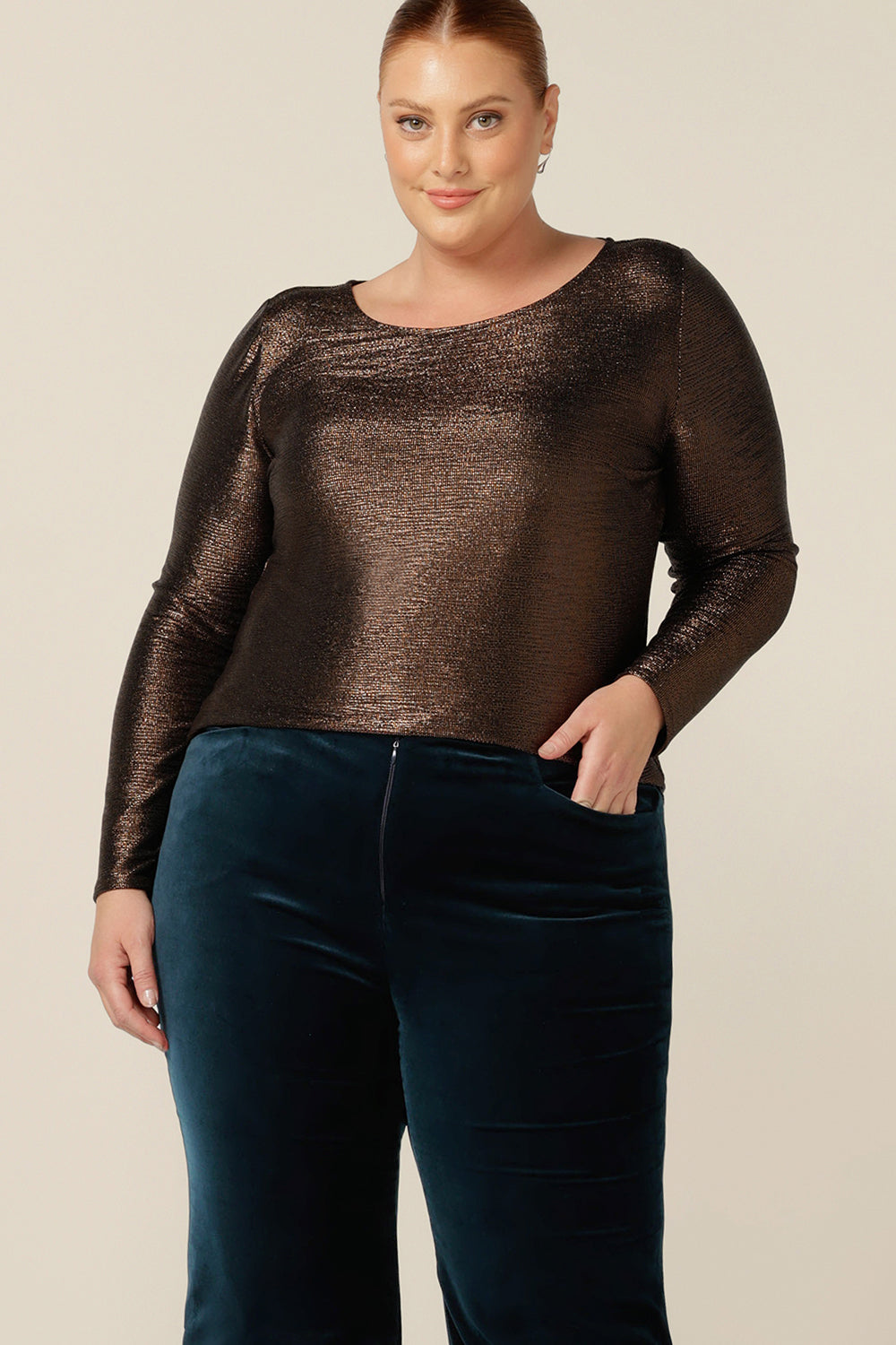  Look good in long sleeved eveningwear with this sparkly top by Australian and New Zealand women's clothing brand, L&F. With a high scoop neck and long sleeves, this shimmering stretch jersey top in Mocha brown offers stylish after 5 wear for petite to plus size women and fashionable 40 plus women. Shop Stylish evening tops now!
