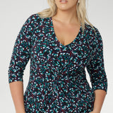 The Kadence dress is where comfort meets confident, modern style. Designed with a fluid silhouette that skims the body without clinging, this dress is all about ease—no restrictive waist seams, no fuss. A clever front twist detail adds subtle shape and visual interest, giving the illusion of structure while keeping the overall feel relaxed and effortless. 