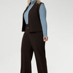 Made from a blend of stretchy Tencel wool fabric, it offers both flexibility and coziness, making it the perfect layering piece for cooler weather. Available in sizes 8-24 and proudly made in Australia, the Kean top is a must-have addition for anyone seeking versatility and style during the colder months.