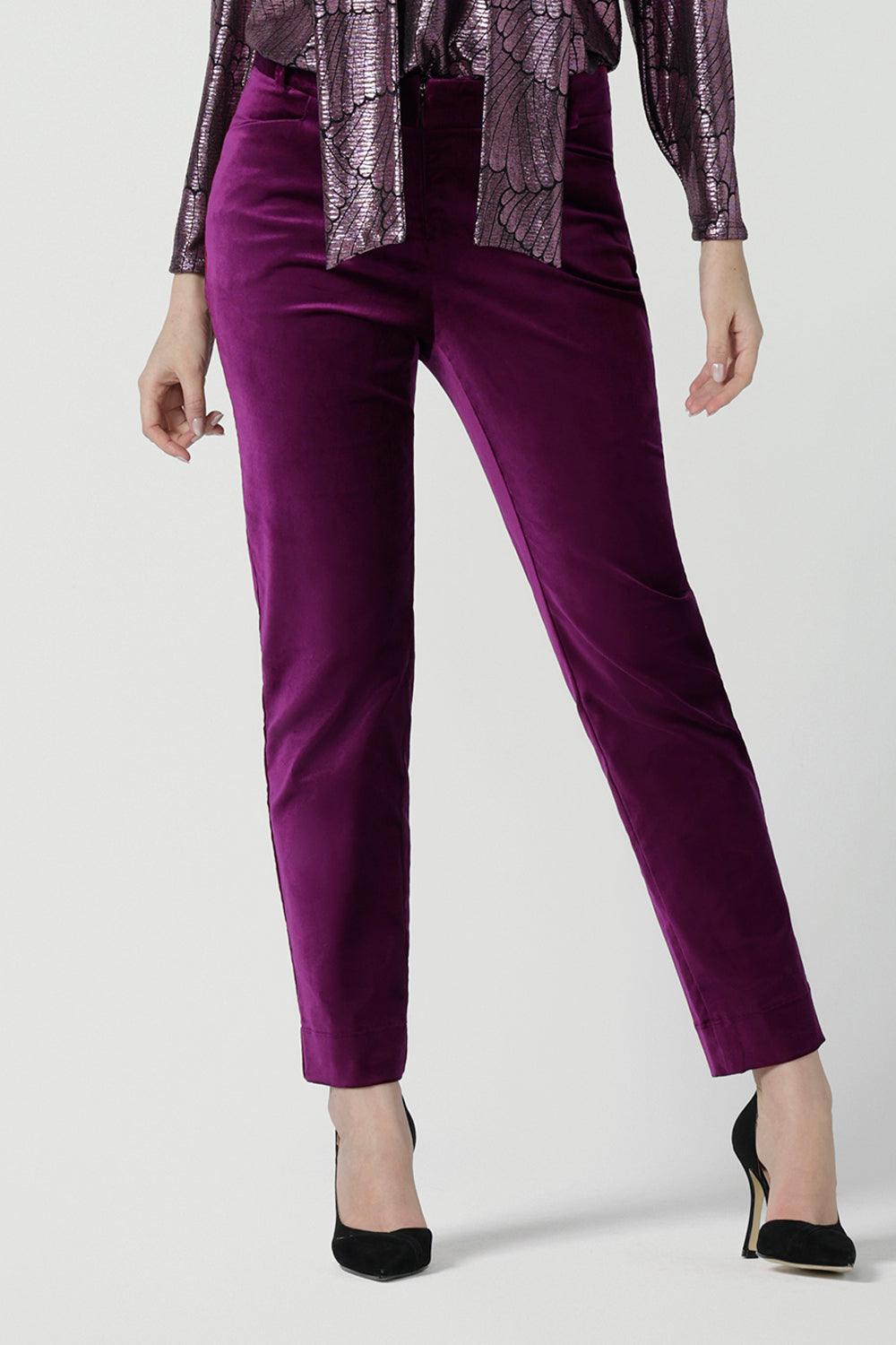 Close up of a size 10 woman wears the Keaton Pant in Magenta. Cocktail suit sets for women. Made in Australia for women size 8 - 24. For petite to plus size women made in Australia.