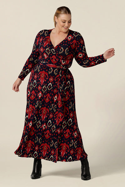 A great maxi dress for plus size women, the Kimberly Maxi Dress in Ikat is a full length jersey wrap dress with long sleeves. Shown on a fuller figure woman, this maxi dress is Australian-made in sizes 8 to 24.