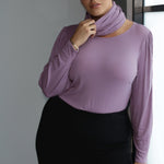 The Infinity Knit Scarf is the ultimate blend of luxury and practicality, crafted for effortless layering through autumn and winter. Made in Australia from a beautifully soft Tencel wool blend, this double-layer, closed-loop design offers a refined touch and versatile warmth. Whether worn long and draped or wrapped twice for a snug, cozy finish, its light yet insulating feel makes it a perfect choice for travel or everyday wear.