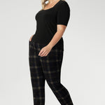 The full collection offers three beautifully coordinated pieces: the Lulu tapered pant, a wide leg pant for a softer silhouette, and a tailored blazer that pairs perfectly with both. Available in inclusive sizes 8 to 24, Leina + Fleur’s suiting redefines how women dress—confident, comfortable, and always ready for wherever the day leads. Shop the Cocoa Plaid collection online now.