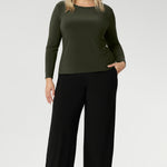 The Mason Top is the perfect everyday essential, ideal for layering as the weather cools. With its sleek boat neckline and clean, sophisticated lines, the Mason Top in Tapestry will quickly become your go-to piece for effortless style. Made from soft, stretchy dry-touch jersey fabric, that is easy care and crease resistant. 