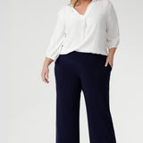Monroe Pant in Navy