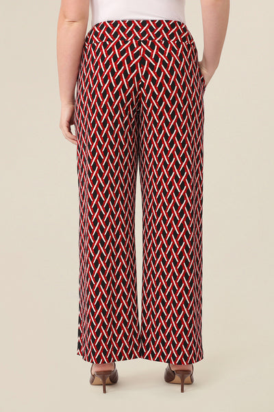 Back view of workwear pants by Australian fashion brand Leina & Fleur. These straight leg, pull on trousers are easy-care and no-iron pants for workwear wardrobes.