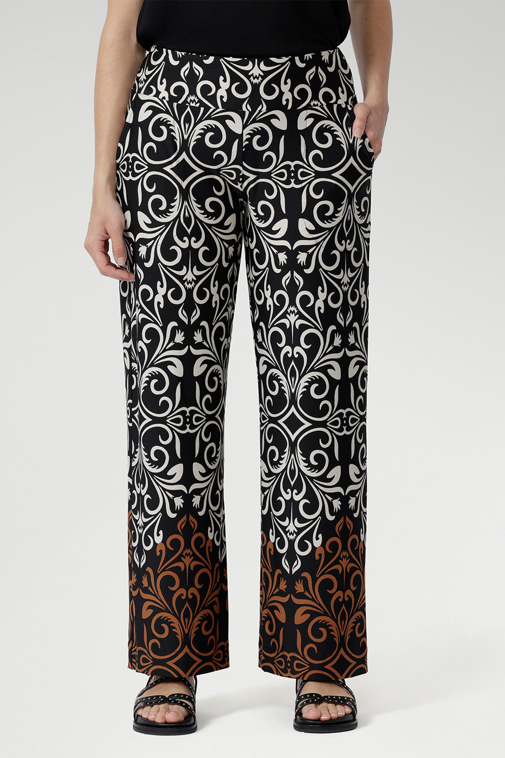 Whether you're dressing for work or mixing and matching for casual looks, the Monroe Pant ensures you look chic and feel comfortable all day long. Available in 3 lengths.