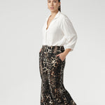 The Monroe Pant, now available in three lengths short, regular, and long—designed to flatter every woman. Crafted from our signature dry-touch jersey in the bold Panthera print.