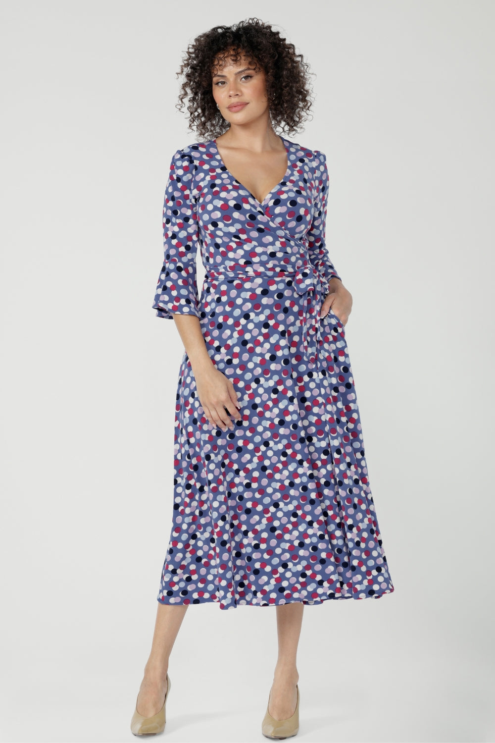 Crafted from our signature dry touch stretch jersey, the Portia Wrap Dress is your go-to statement piece for both everyday wear and special moments. 